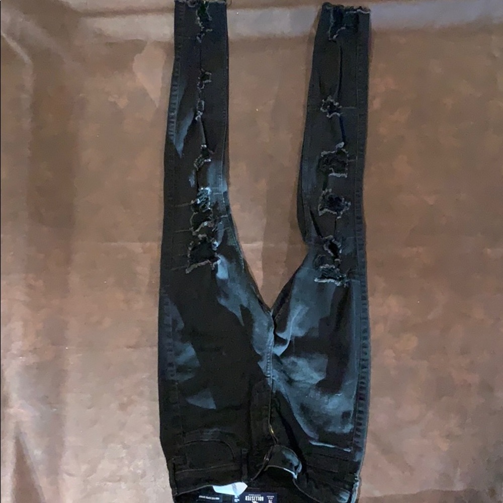 Hollister semi ripped jeans